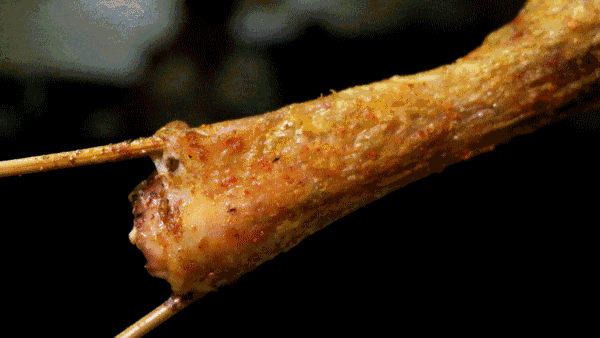 1686188666962050.gif 640.gif